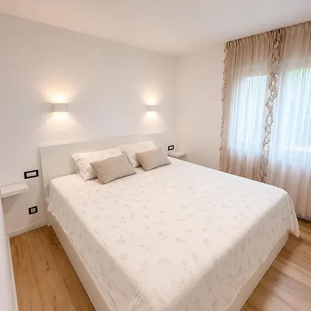 Apartment Puntamica *